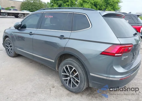 2021 Volkswagen Tiguan Se/Se R-Line Black/Sel z USA, uszkodzony, nr VIN 3VV2B7AX4MM083136